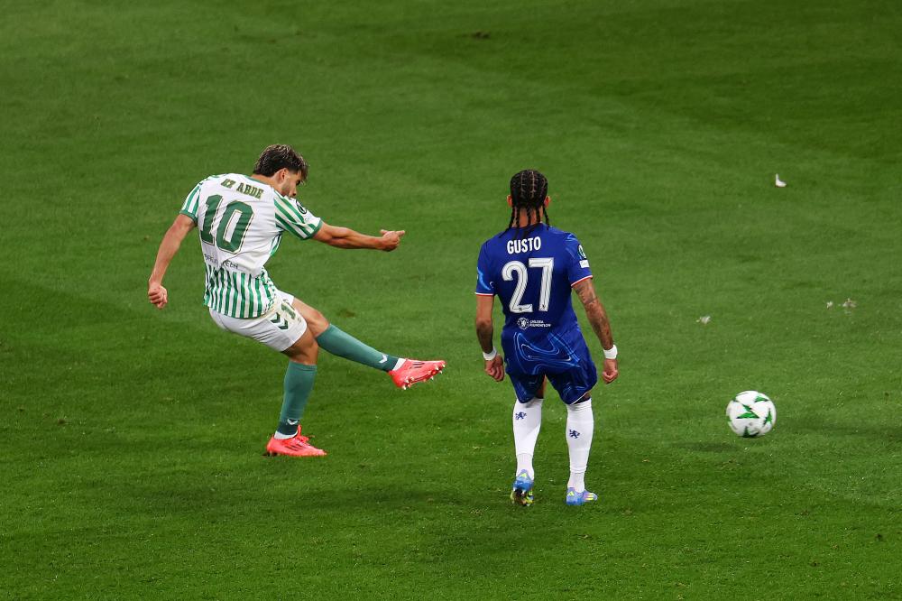 麦克托米奈：尤文很优秀，但那不勒斯得继续提升达到更高高度